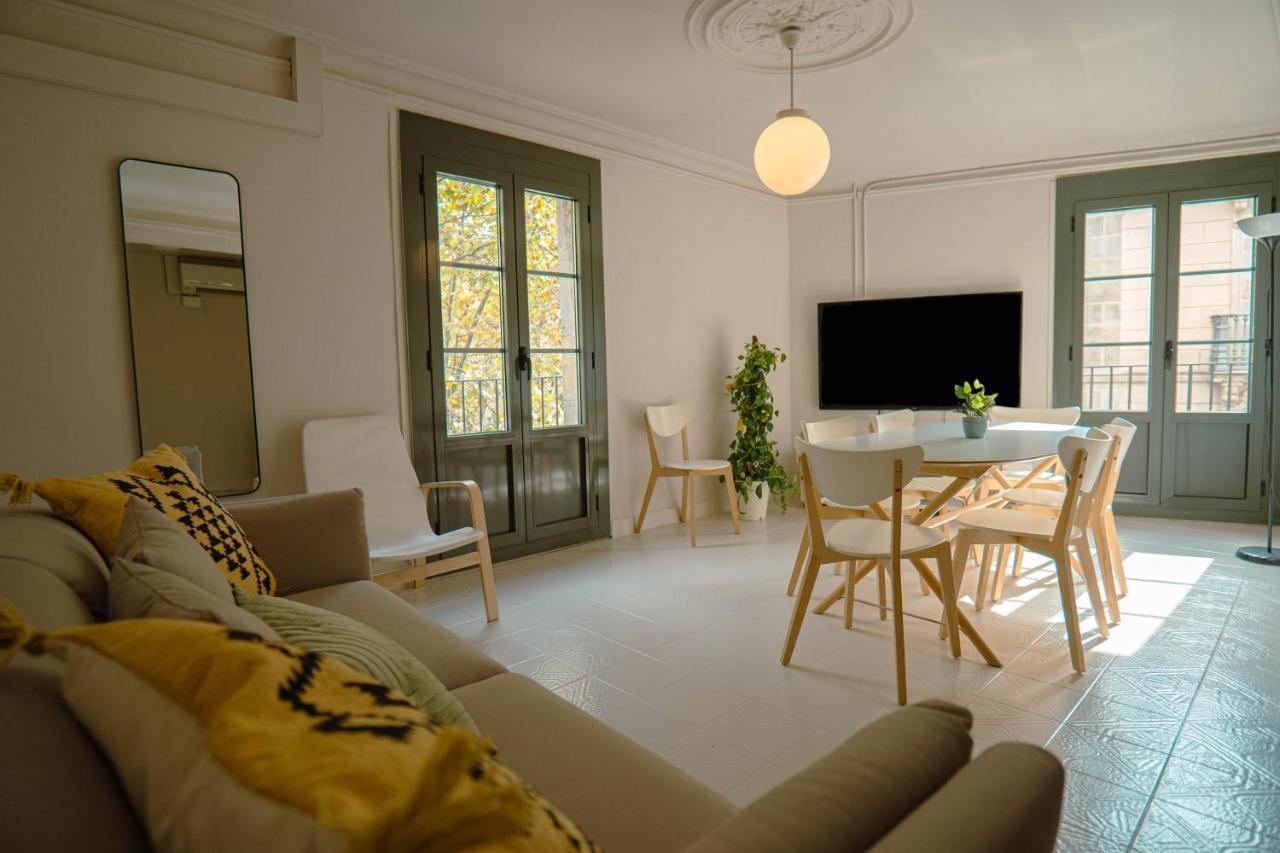 Smartr Barcelona Ramblas ภายนอก รูปภาพ